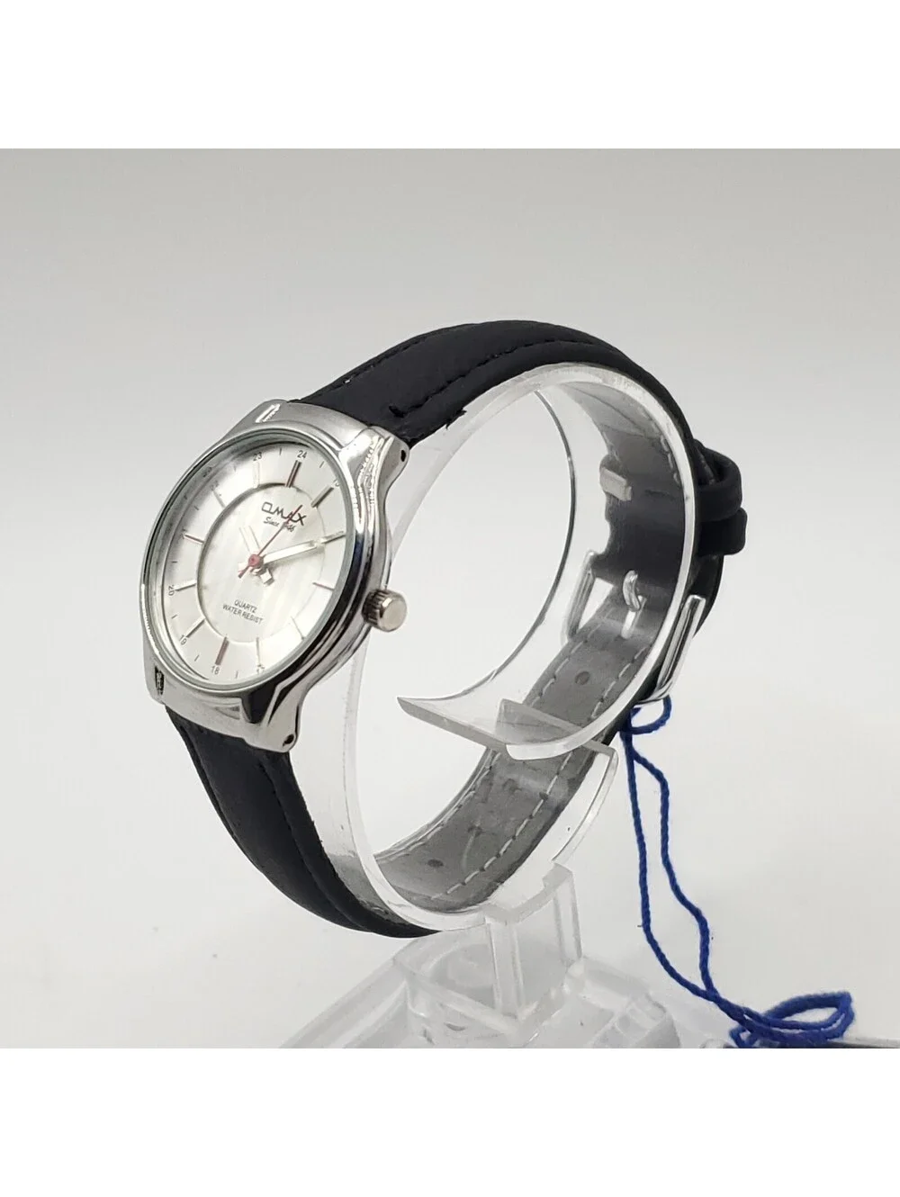 Omax Silver Tone Round Dial Quartz Womens Watch With Tag 26mm New Battery